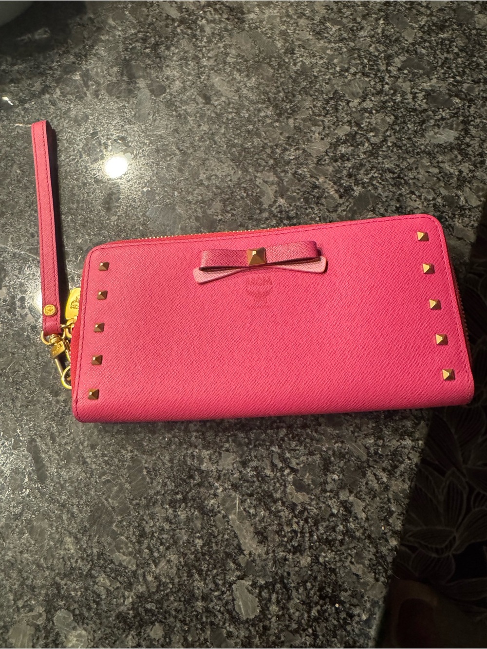 MCM HOT PINK WRISTLET